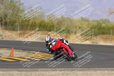 media/Oct-09-2022-SoCal Trackdays (Sun) [[95640aeeb6]]/Turn 3 (930am)/